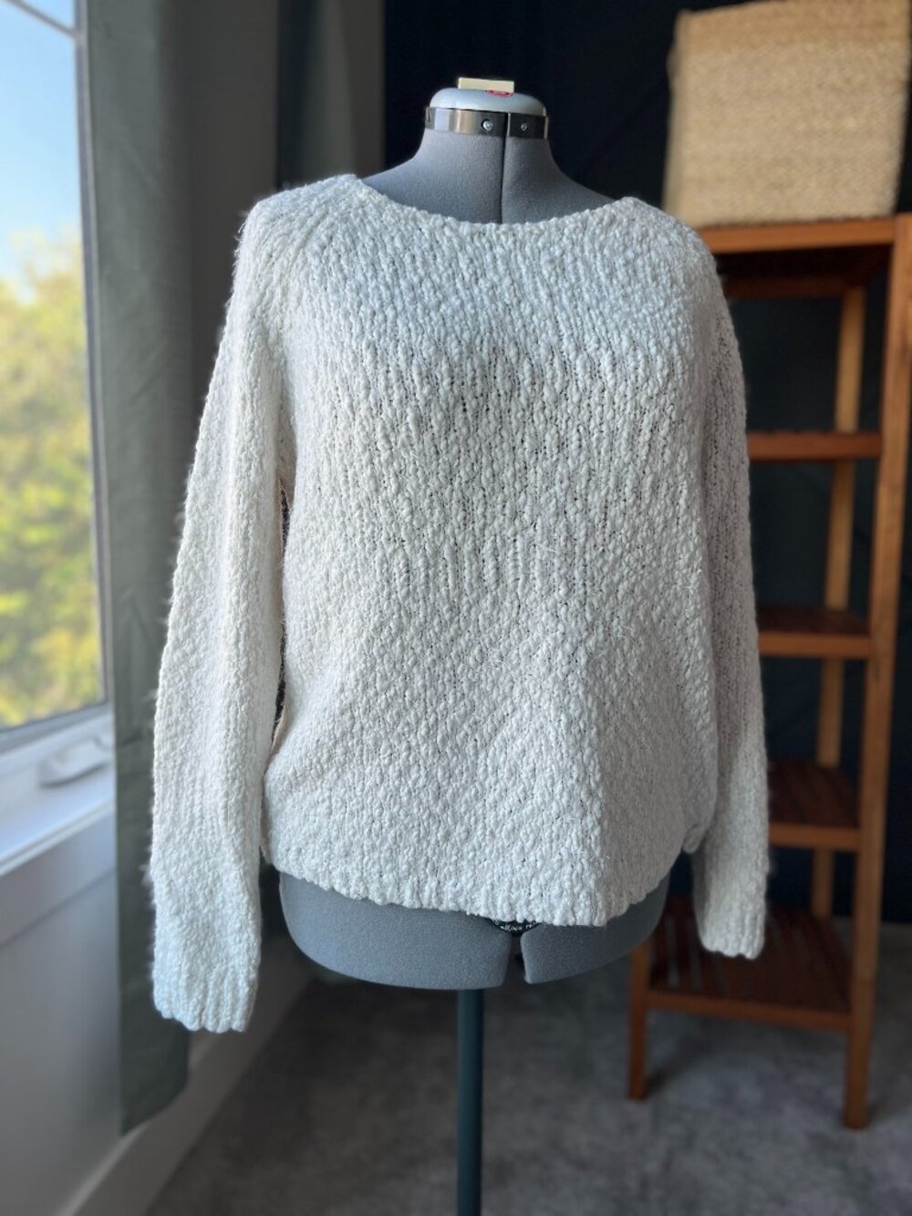 Buffalo Thick-knit cozy sweater in white
